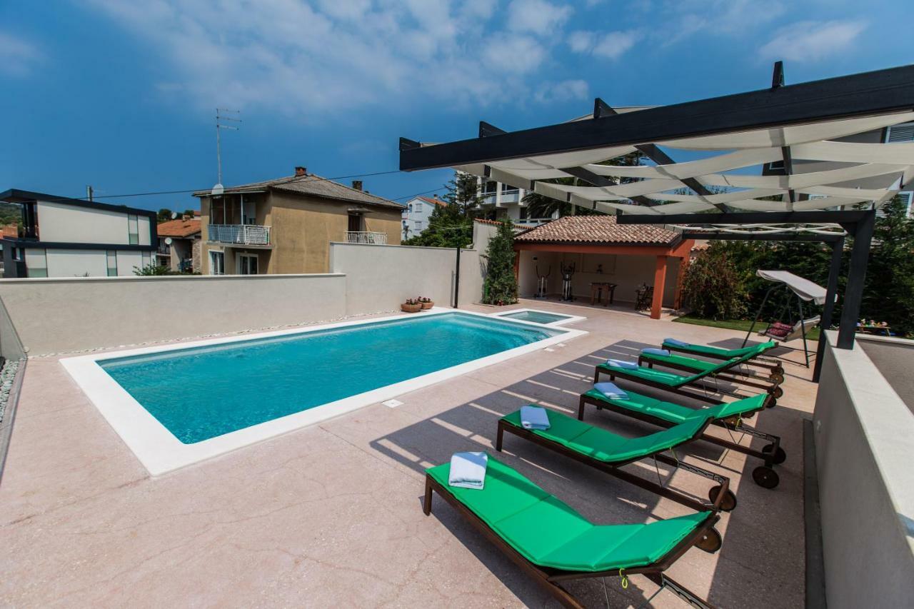 Villa Oria Пула Екстериор снимка